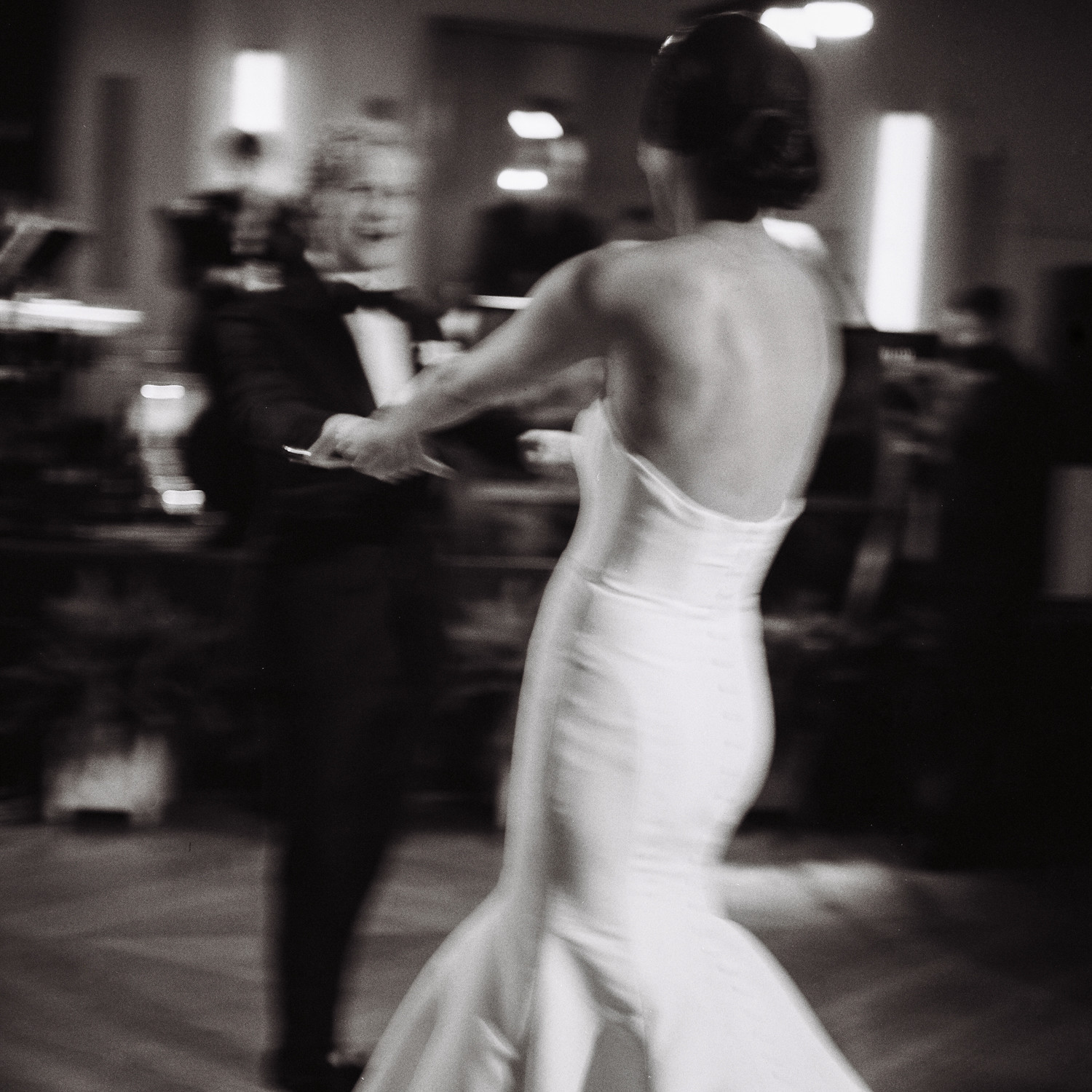 Charleston Wedding Photographers Virgil Bunao First Dance  