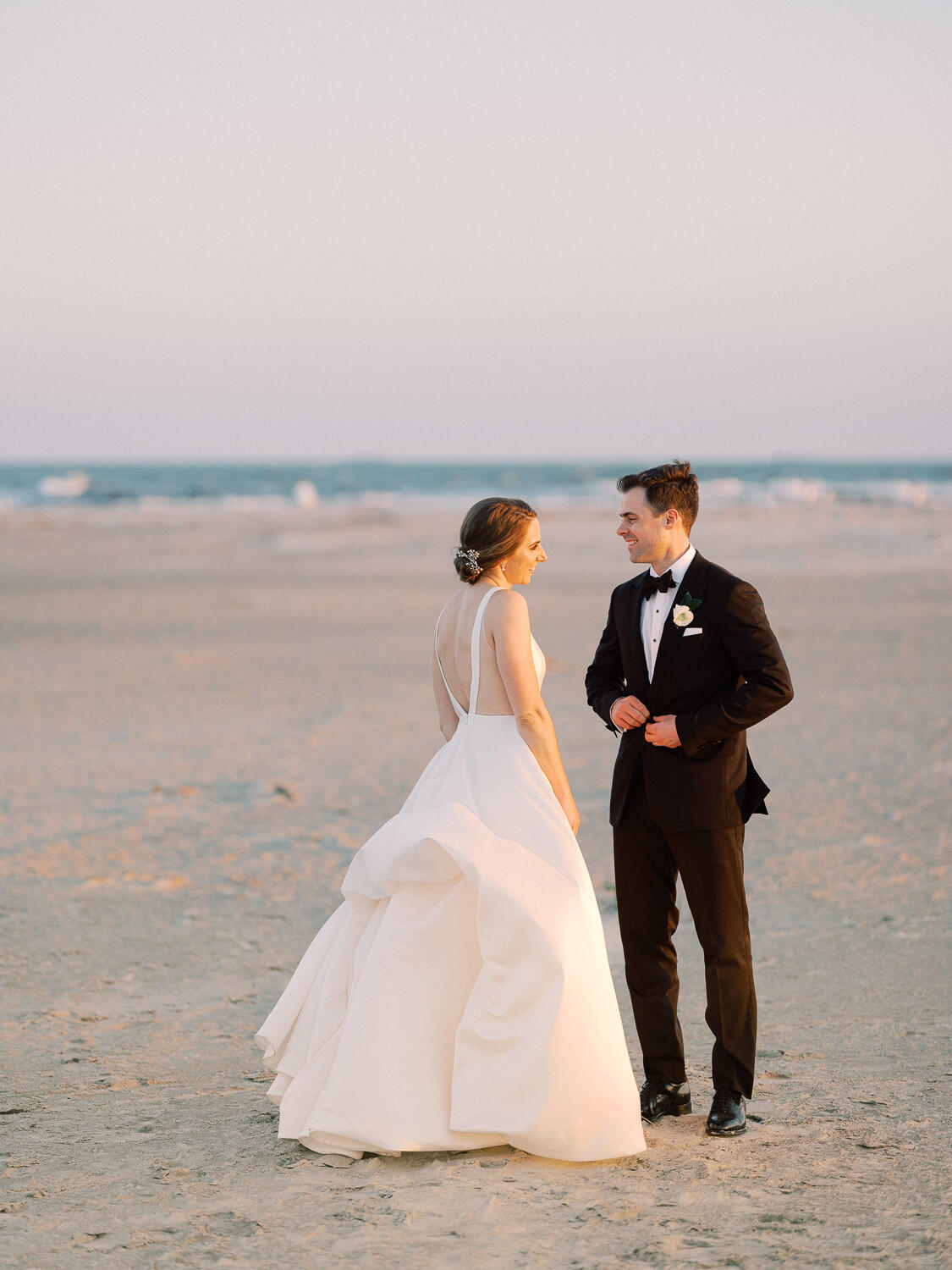 Kiawah Wedding Photographers Virgil Bunao Charleston Luxury Wedding Photographer Oceancourse