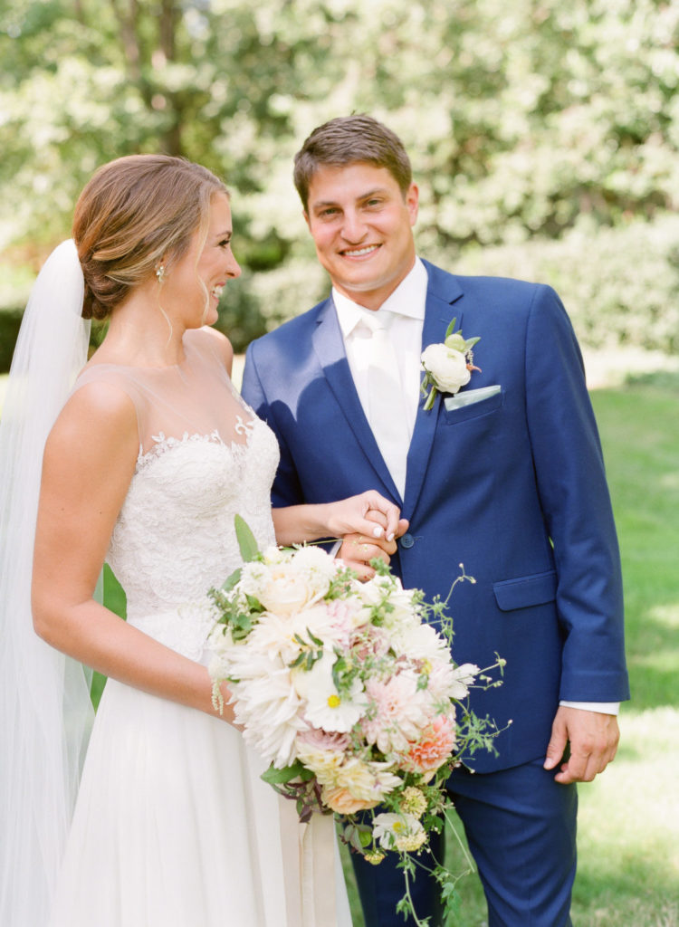 Gorgeous Pastel-Hued Spring Wedding in Greenville ⋆ Charleston Wedding ...